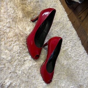 Donald J. Pliner Couture Red Peep-Toe Heels sz 6.5